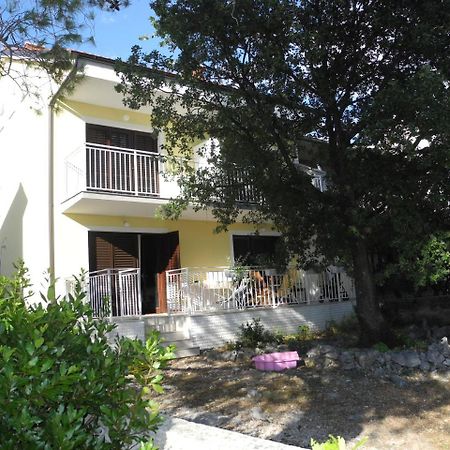 Apartments Nives Crikvenica Bagian luar foto