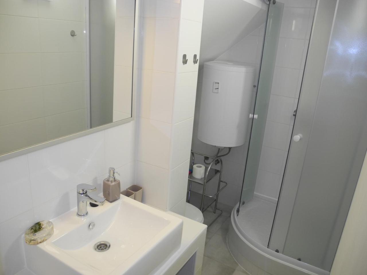 Apartments Nives Crikvenica Bagian luar foto